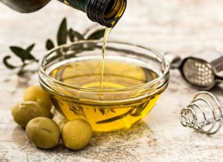Czym się różni olej rycynowy od olejku rycynowego?